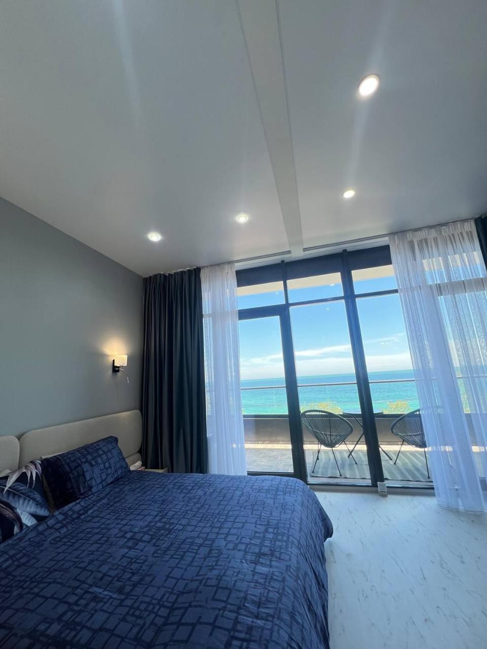 MAGNIT Apartments у самого моря Одесса Экстерьер фото
